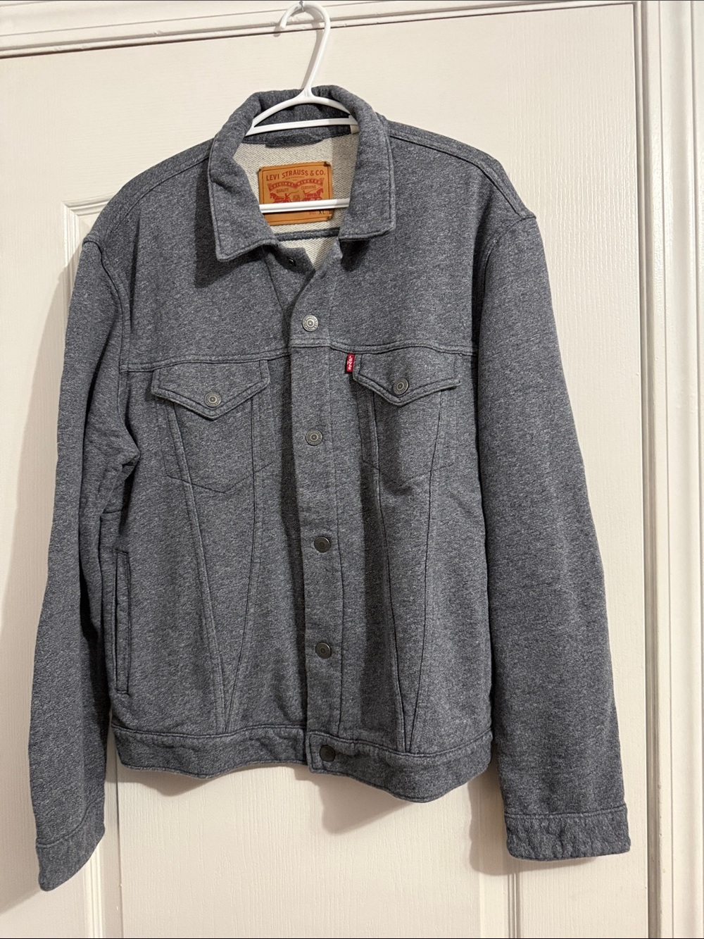 28.LEVIS MEN’S JACKET XXL